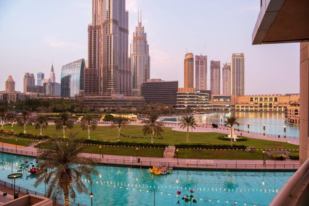 First Class 2Br With Full Burj Khalifa And Fountain View Dubai Bagian luar foto